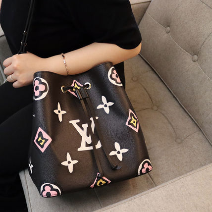 新作♪完売必至 LOUIS VUITTON★ルイヴィトン ネオノエ M45821