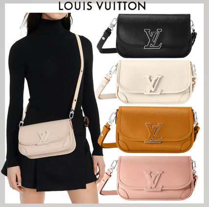 LOUIS VUITTON エピ・レザー ビュシ NM ショルダーバッグ