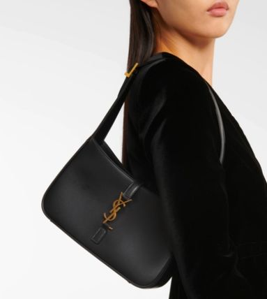 最旬♪SAINT LAURENT Le 5 a 7 ル・サンカセット バッグ