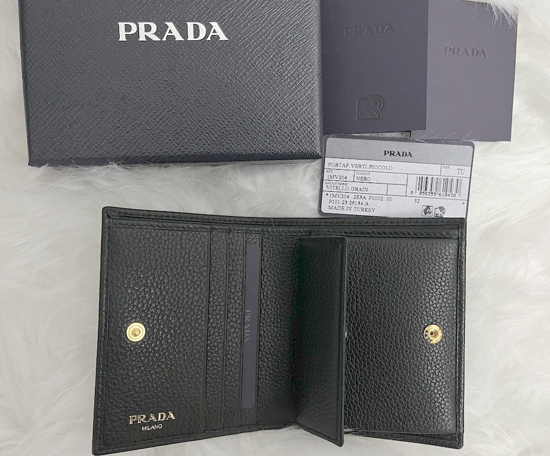 【PRADA】VIPセール ♪ Bifold Wallet 二つ折り財布 ♪