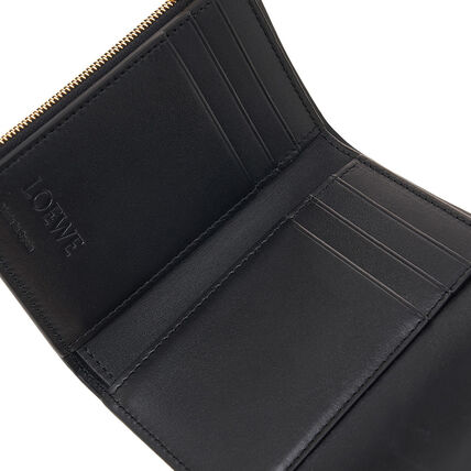 LOEWE パファー アナグラム スモール バーティカル ウォレット 内側カードスロット