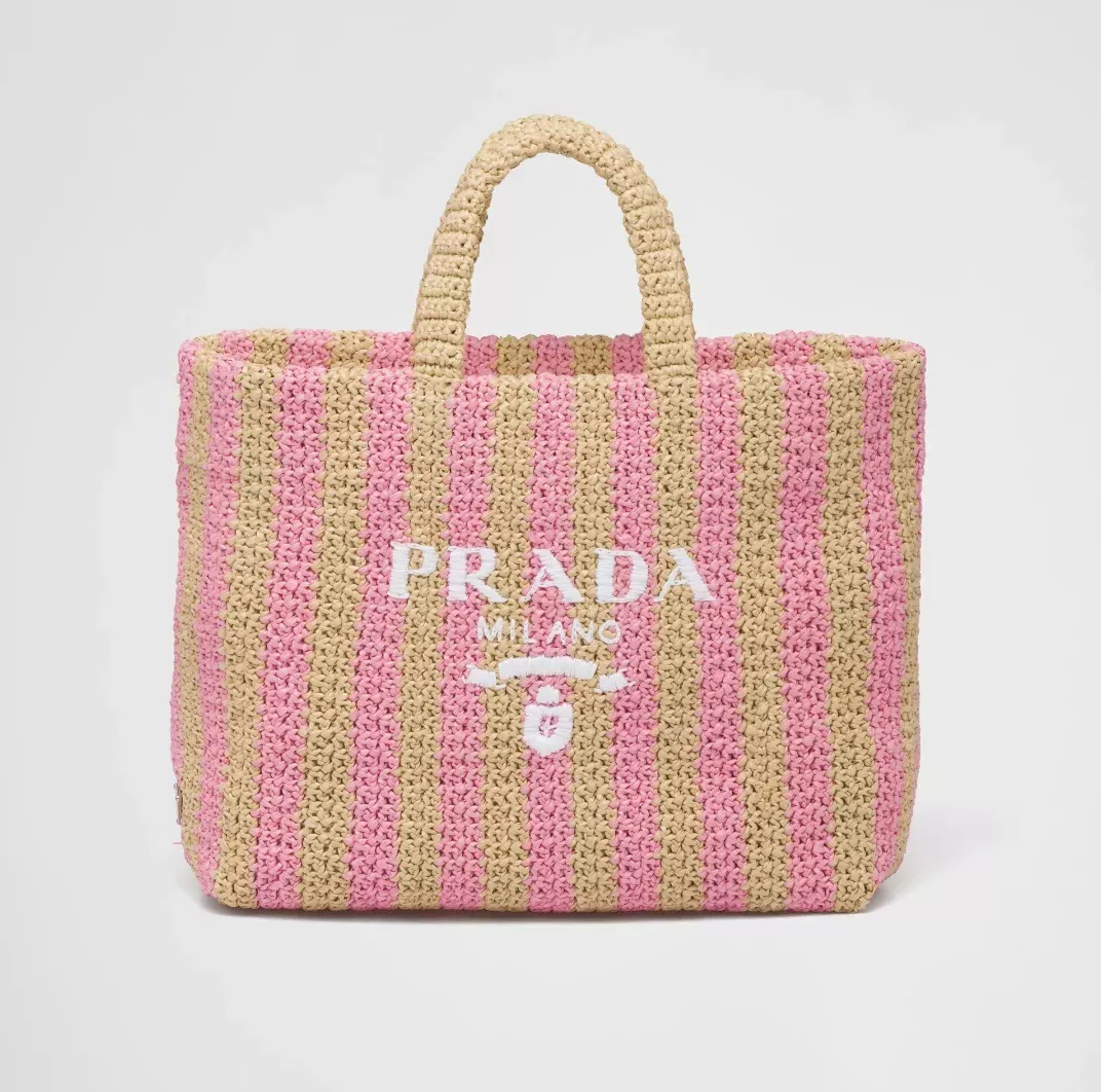 【PRADA】パリ限定！日本未入荷！夏らしいムードの大人気のラフィアトートバッグ