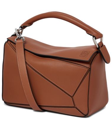 BAILA雑誌掲載∞∞ LOEWE ∞∞ Puzzle Small バッグ☆ クラシックカーフ