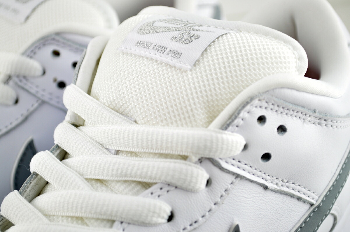 NIKE SB DUNK LOW OG QS SUPREME wht/metallic silver-wht hq8487-100 商品画像 6