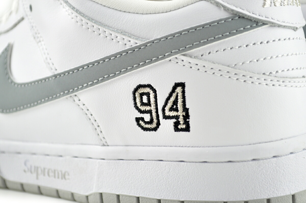 NIKE SB DUNK LOW OG QS SUPREME wht/metallic silver-wht hq8487-100 商品画像 7