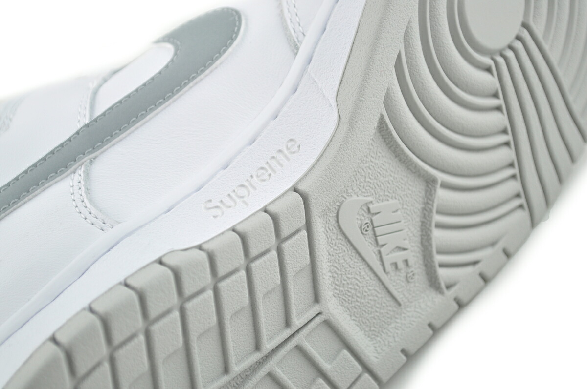 NIKE SB DUNK LOW OG QS SUPREME wht/metallic silver-wht hq8487-100 商品画像 8