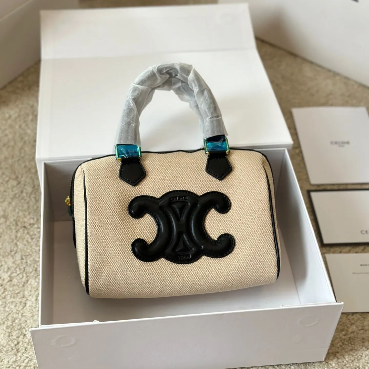 CELINE セリーヌ スモール ボストン キュイル トリオンフ