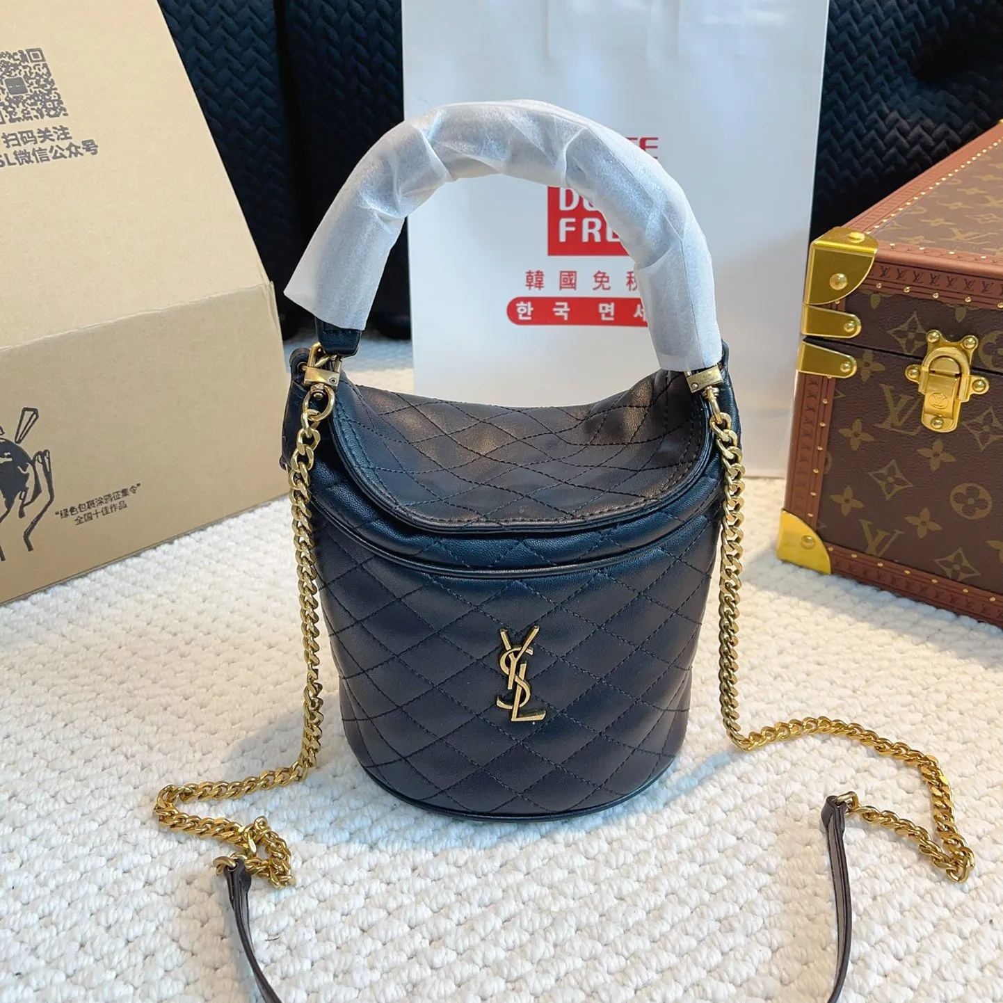 今人気！＊Saint Laurent＊ ギャビー バケットバッグ