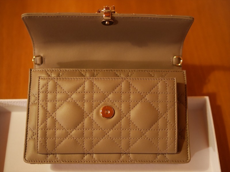 【人気】DIOR ディオール★LADY DIOR ラムスキン チェーンバッグ