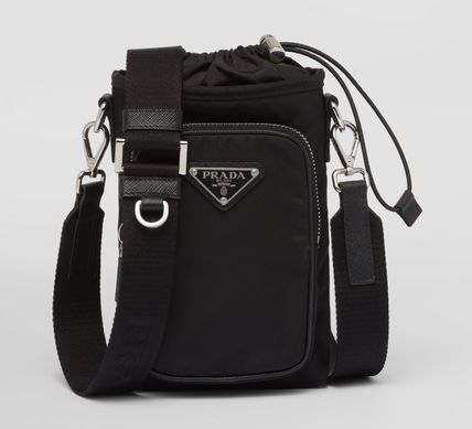 直営店買付☆PRADA☆Re-Nylon スマートフォンケース