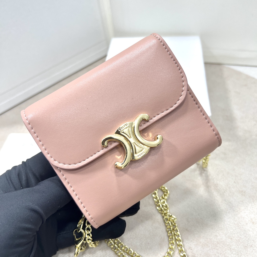 CELINE【入手困難】可愛い ★TRIOMPHE SMALL FLAP WALLET★ 全色