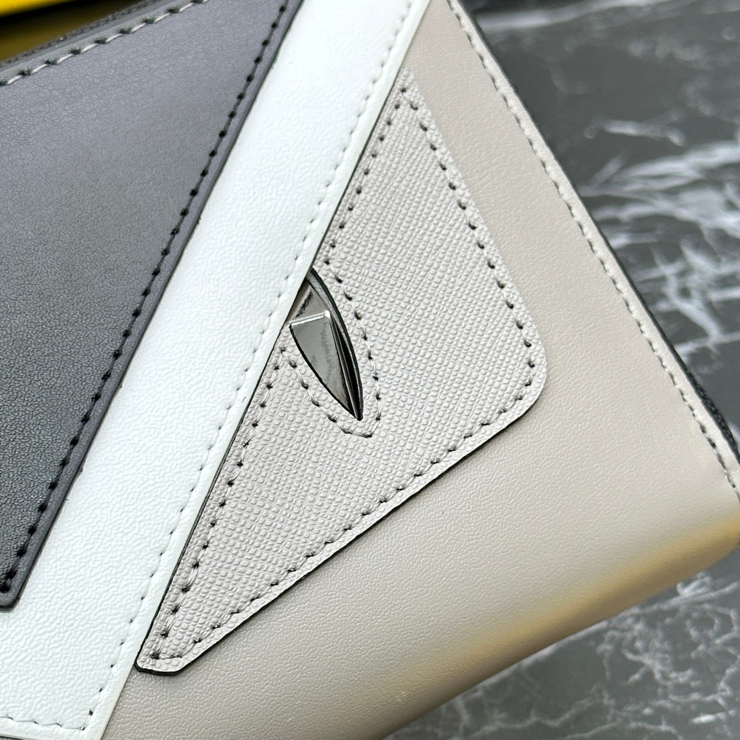 FENDI☆大人気！限定！長財布