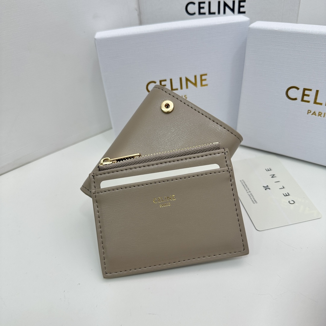 ◆国内発送◆【CELINE】スモール フラップウォレット　ミニ財布