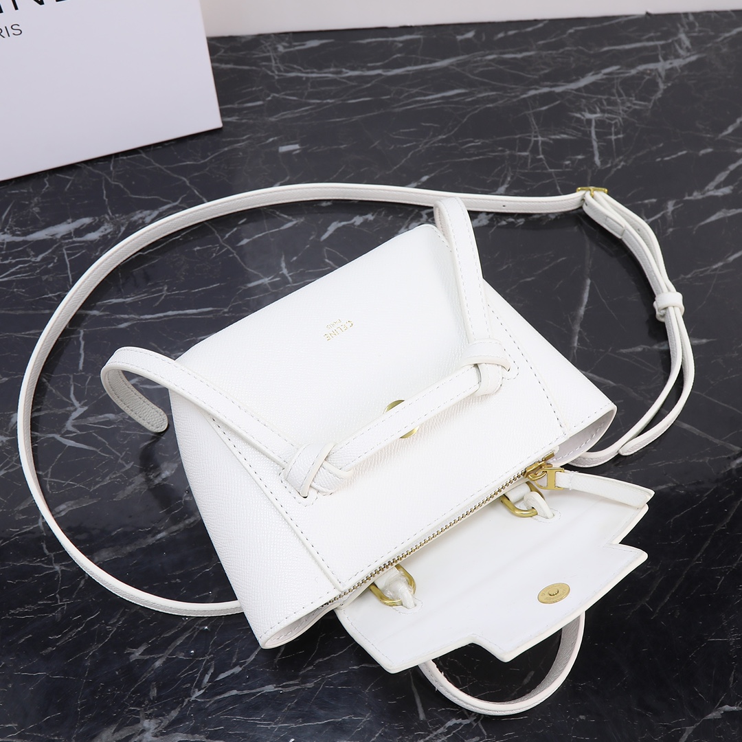 CELINE【入手困難】大人気 可愛い ナノベルト NANO BELT 全色