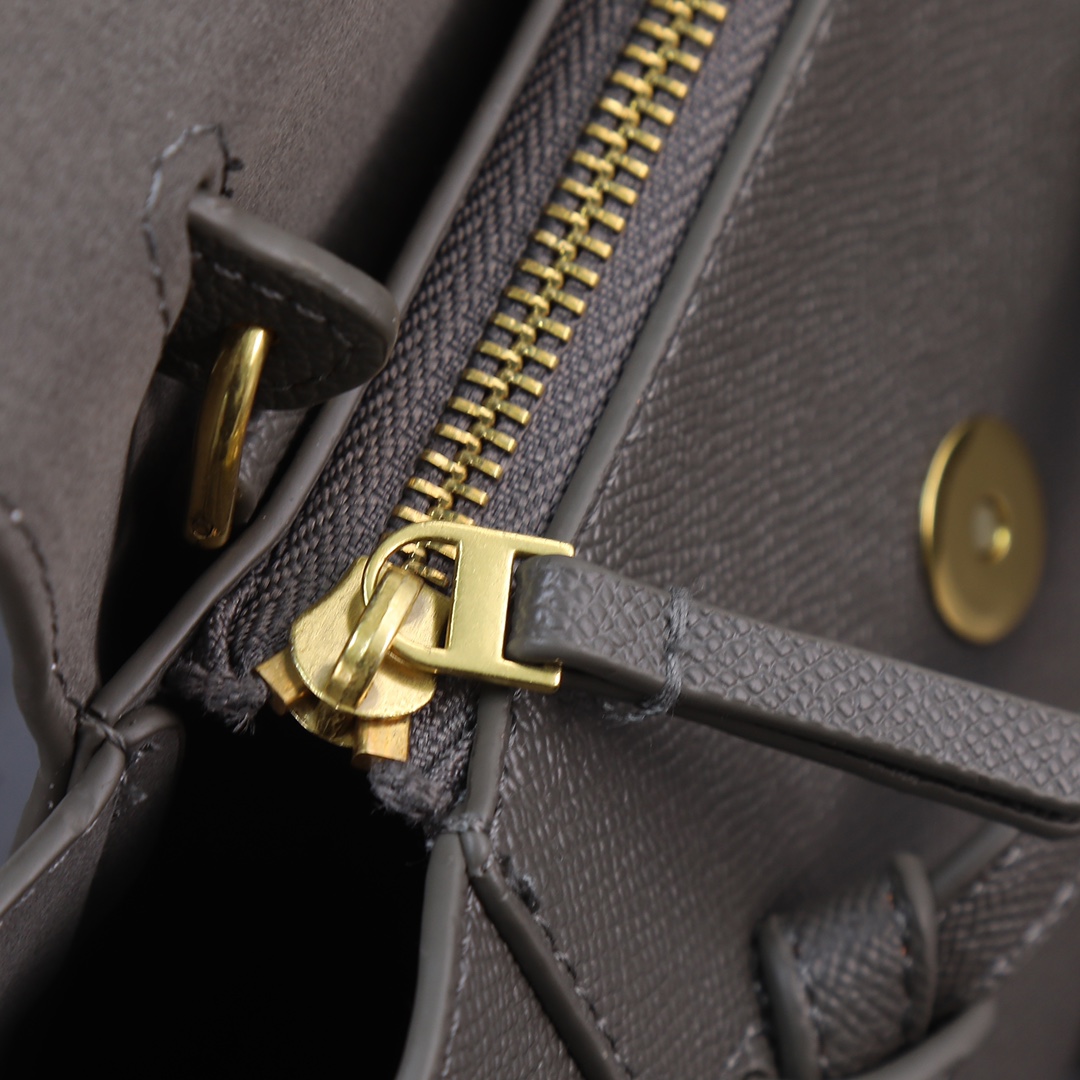 CELINE【入手困難】大人気 可愛い ナノベルト NANO BELT 全色