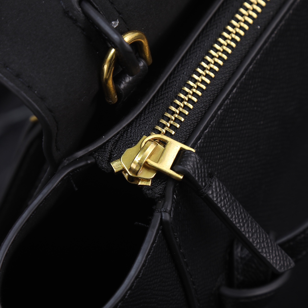 CELINE【入手困難】大人気 可愛い ナノベルト NANO BELT 全色