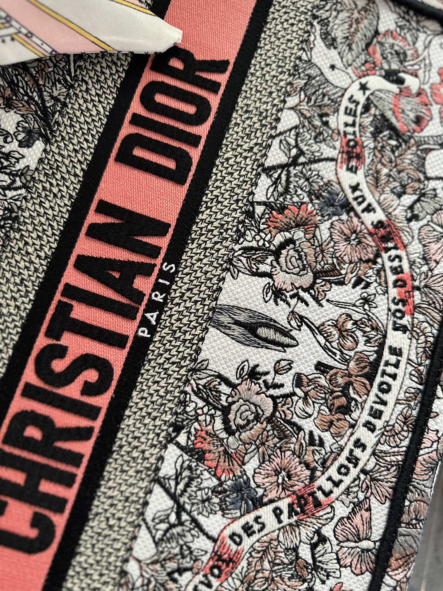 話題の新製品【Dior】関税・送料込み★ラージ ディオール ブック トート