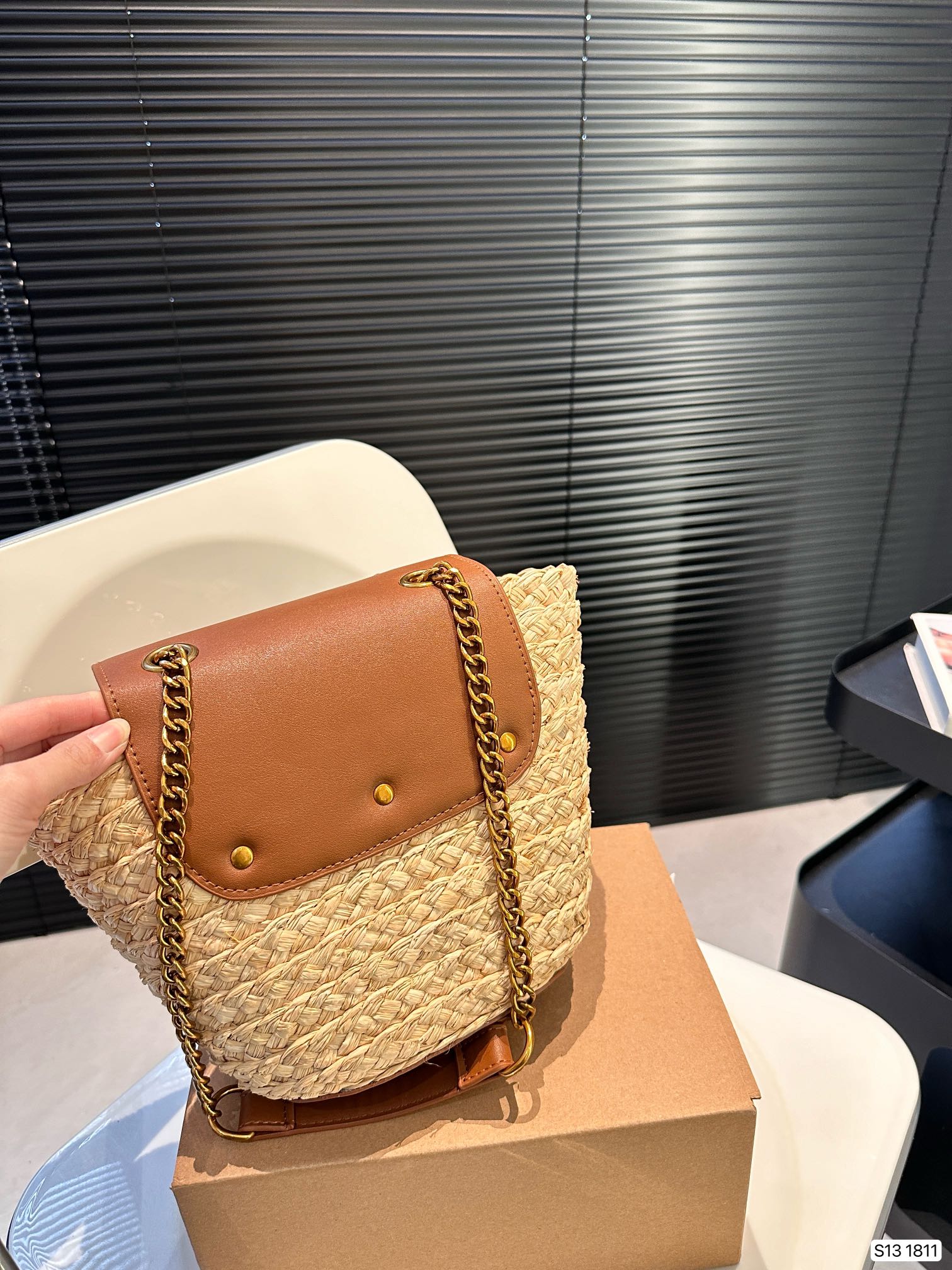 ＊Saint Laurent＊ ミニMANON ショルダーバッグ