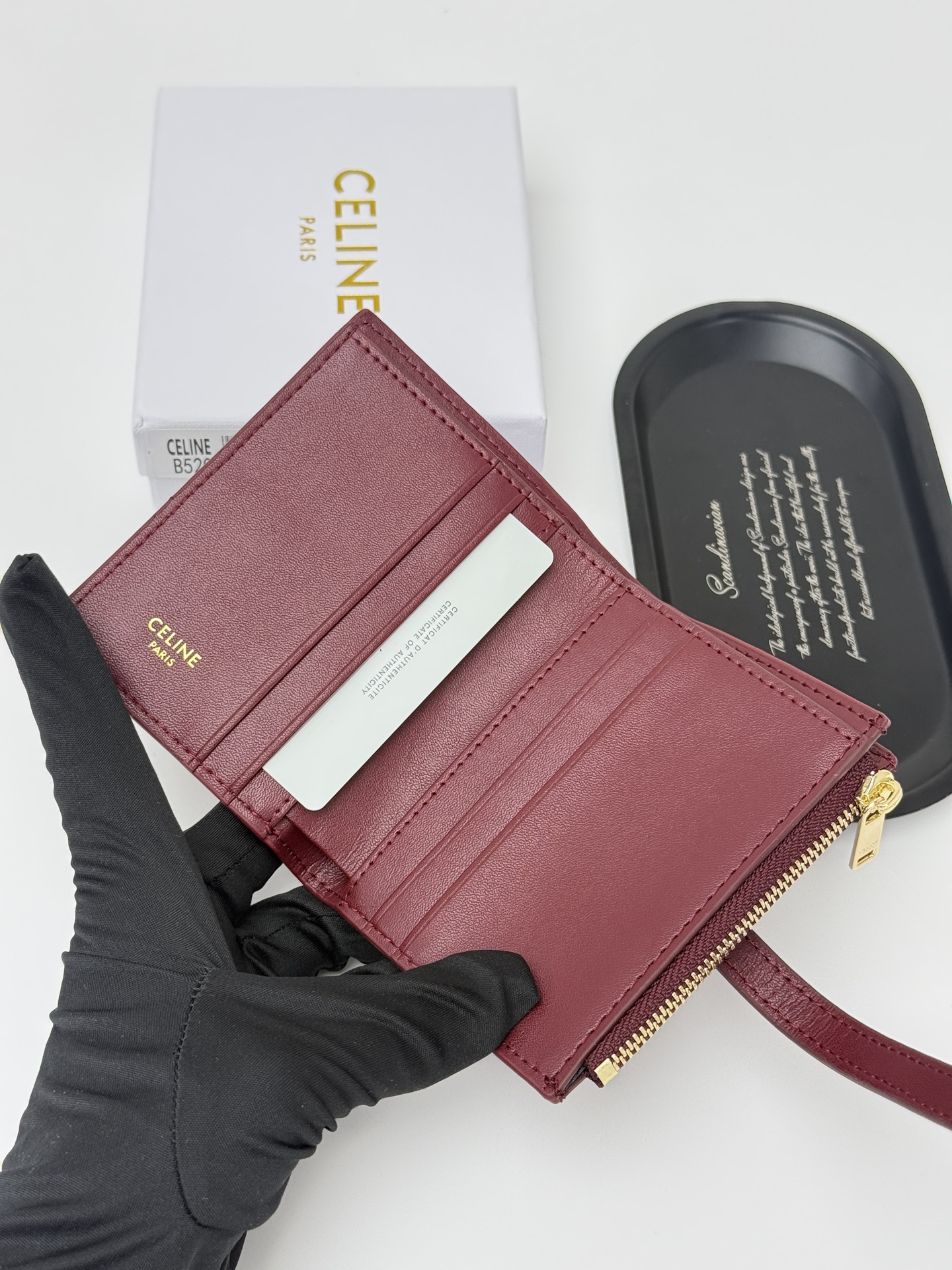 CELINE トリオンフ コンパクトウォレット ボルドー