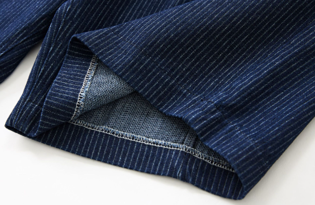city boy刺繍入りストラップ柄デニムショートパンツ