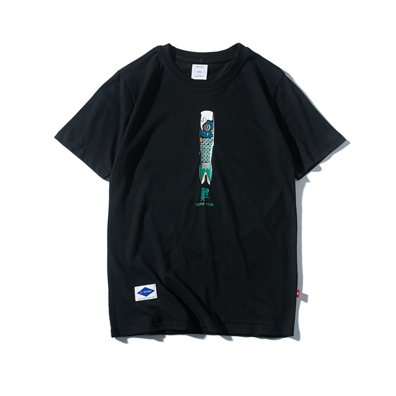 鯉プリントクルーネック半袖Ｔシャツ2色