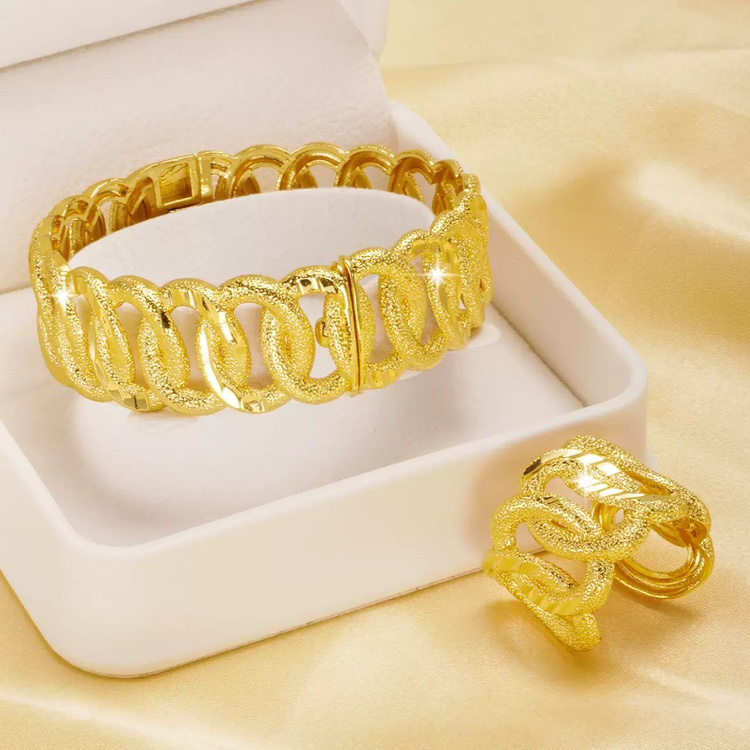 2-Piece Set: 24k Color Copper Gold-plated Bangle & Ring 