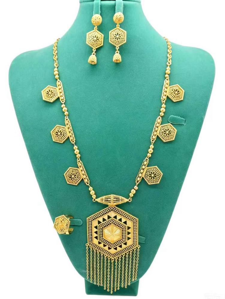 3-Piece Set: Earring  & Necklace & Ring, Alloy with 24K Gold Plating for Women