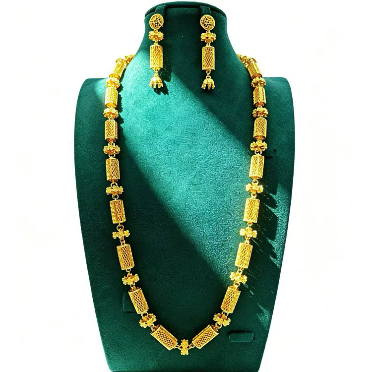 2-Piece Set: Earring  & Necklace, Alloy with 24K Gold Plating for Women