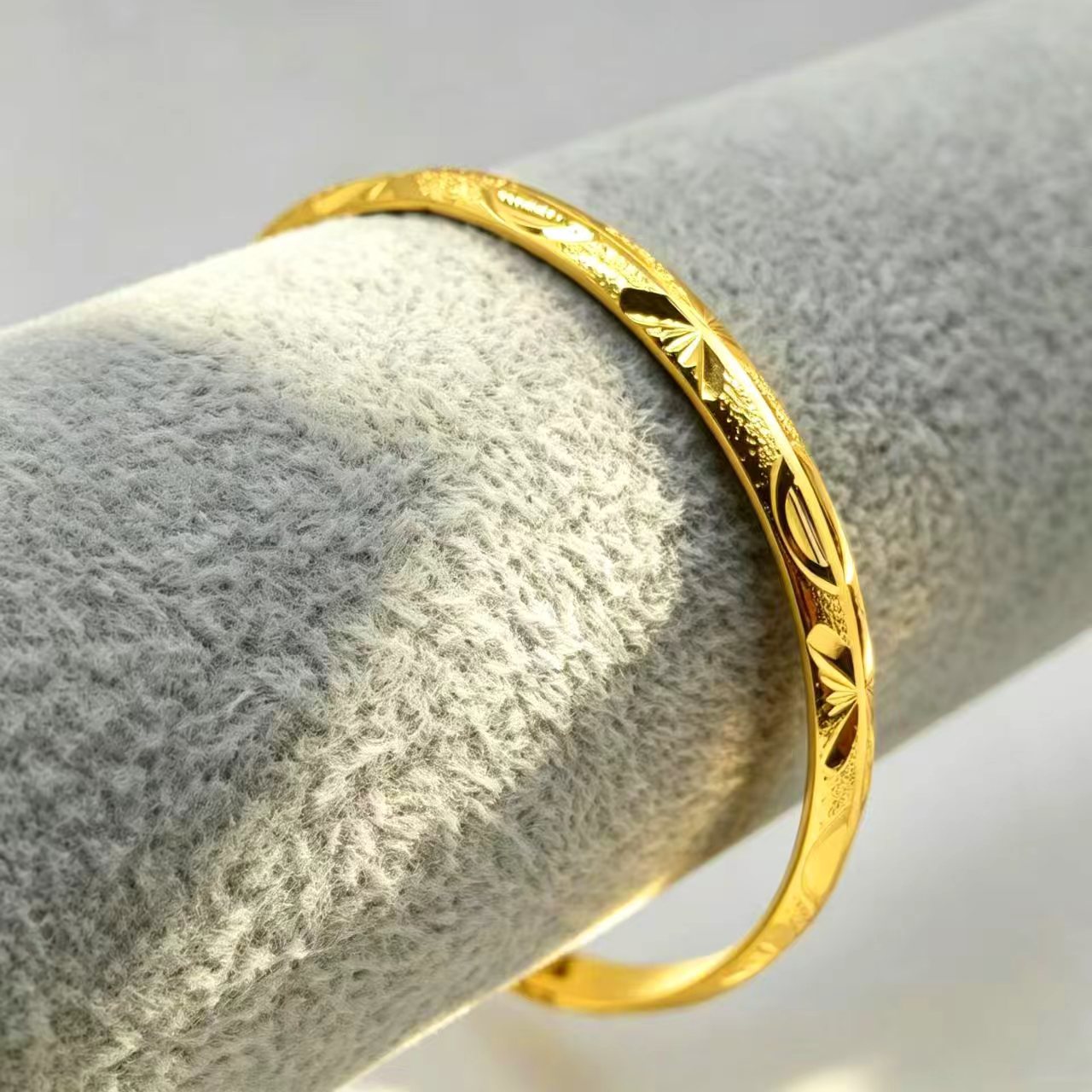 1 PCS 24k Color Gold-plated Copper bangle