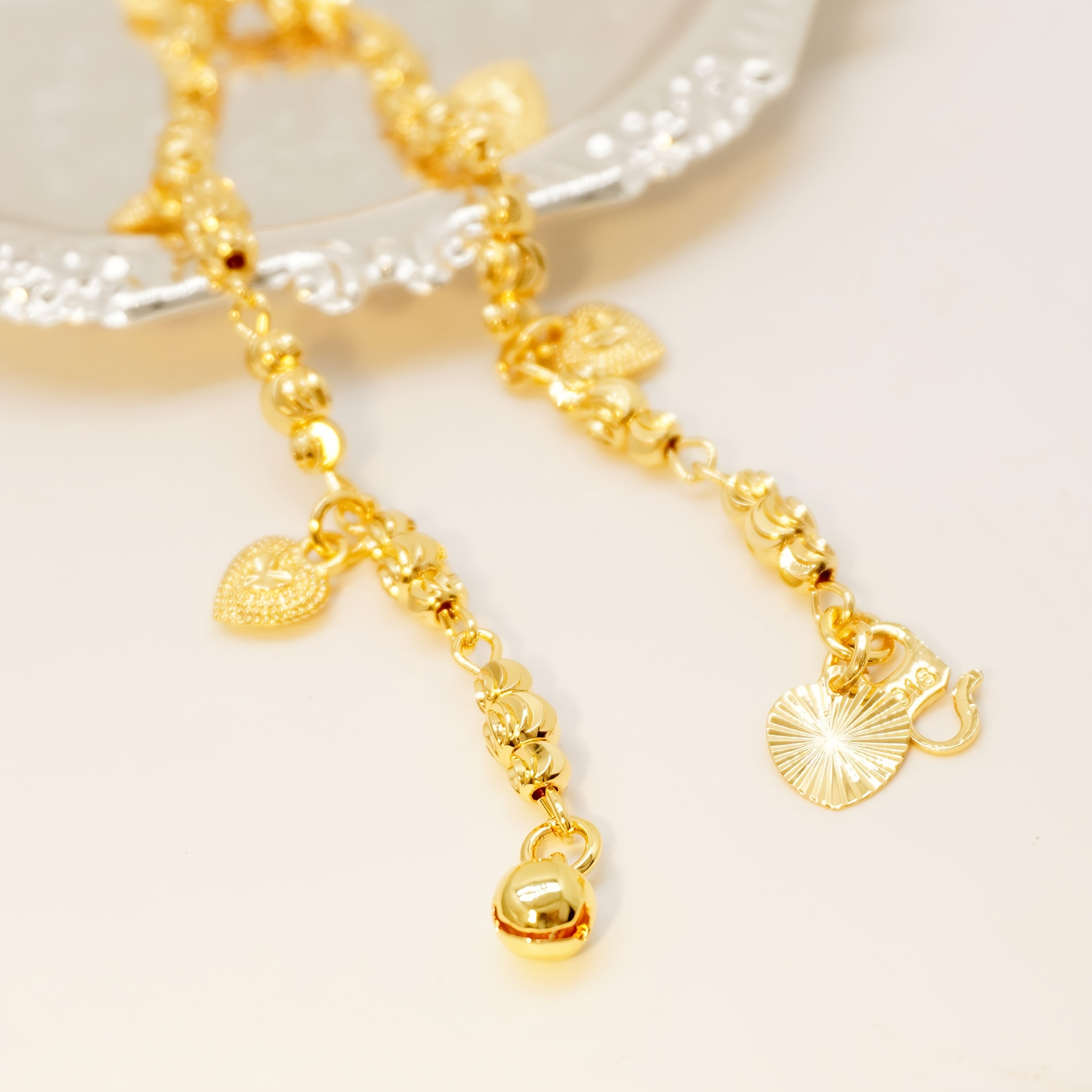 24k Gold-plated Copper Heart-Shaped Bracelet