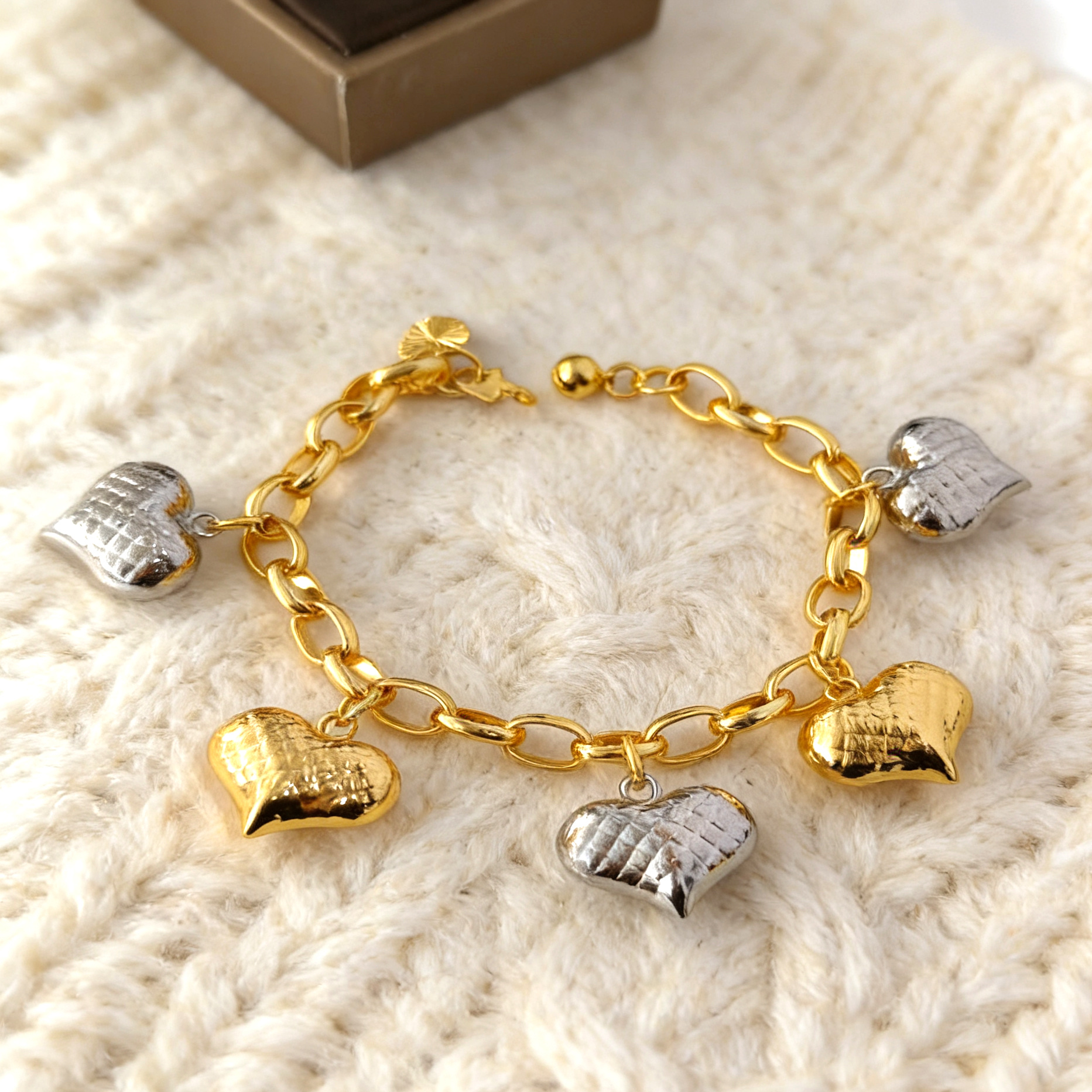 24k Gold-plated Copper Heart-Shaped Two-Tone Bracelet