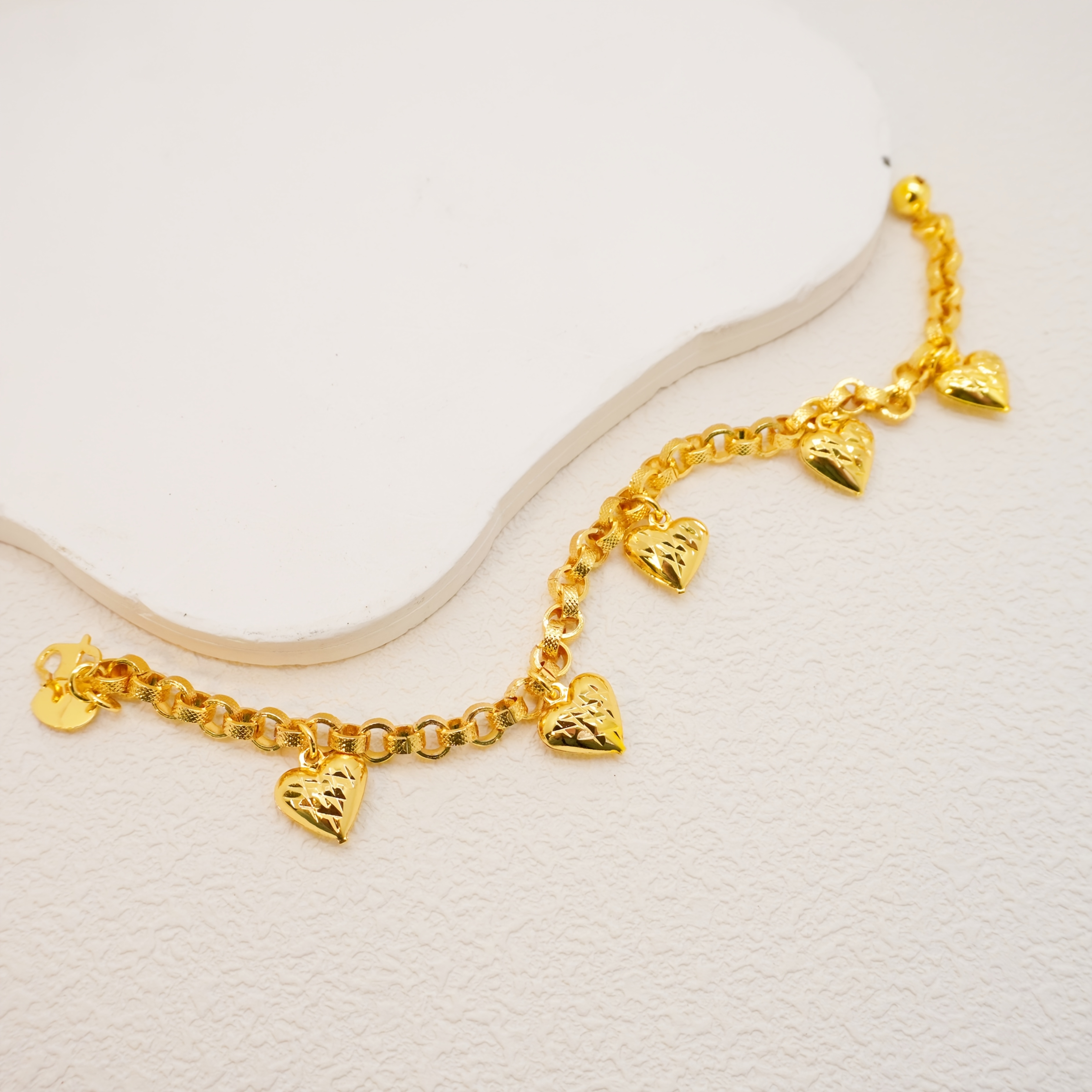 24k Gold-plated Copper Heart-Shaped Bracelet