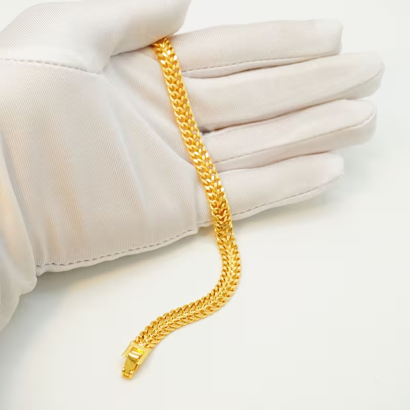 24k Color Gold-plated Copper Heart-Shaped Bracelet