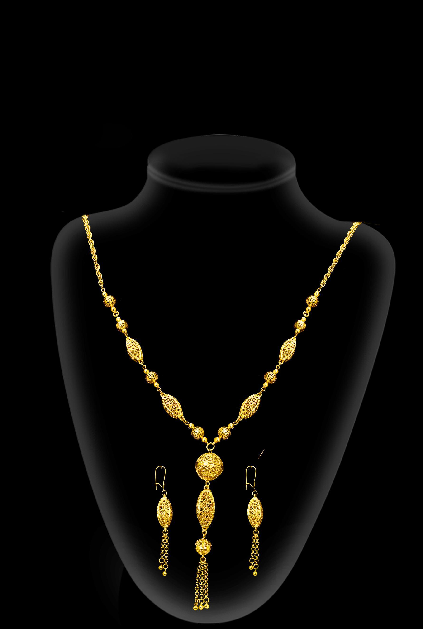 2-piece Set: Earrings, Necklace; Gold-plated Finish-PE2-1981