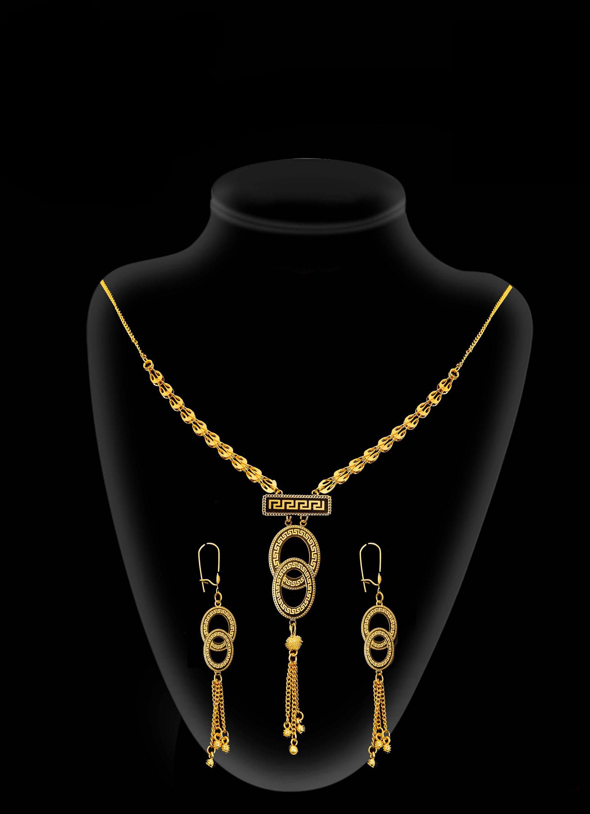 2-piece Set: Earrings, Necklace; Gold-plated Finish-PE2-1985C