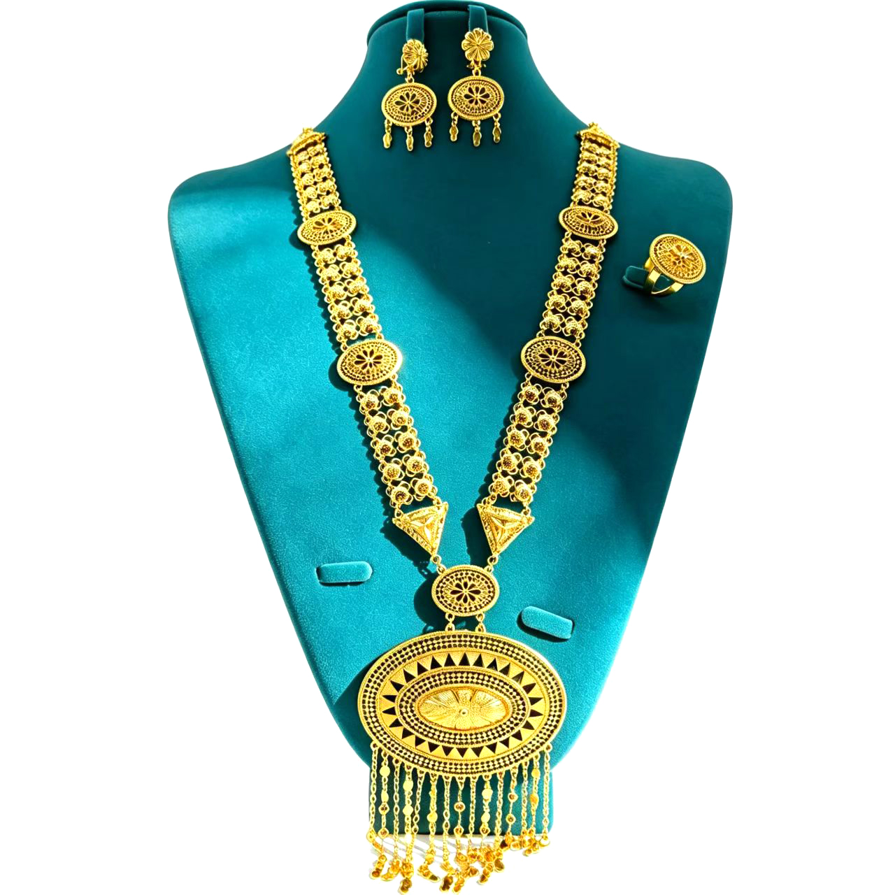 3-Piece Set: Earring  & Necklace & Ring, Alloy with 24K Gold Plating for Women