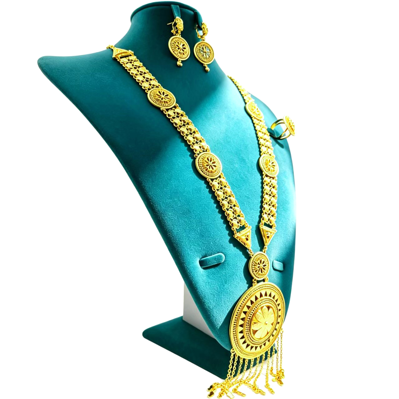 3-Piece Set: Earring  & Necklace & Ring, Alloy with 24K Gold Plating for Women