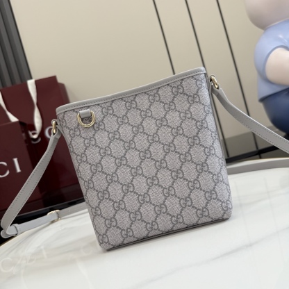 グッチ「Gucci」  ハンドバッグ