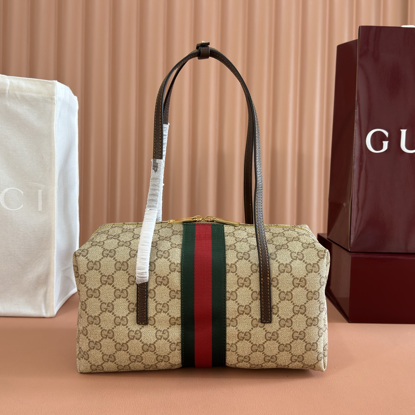 グッチ「Gucci」  ハンドバッグ