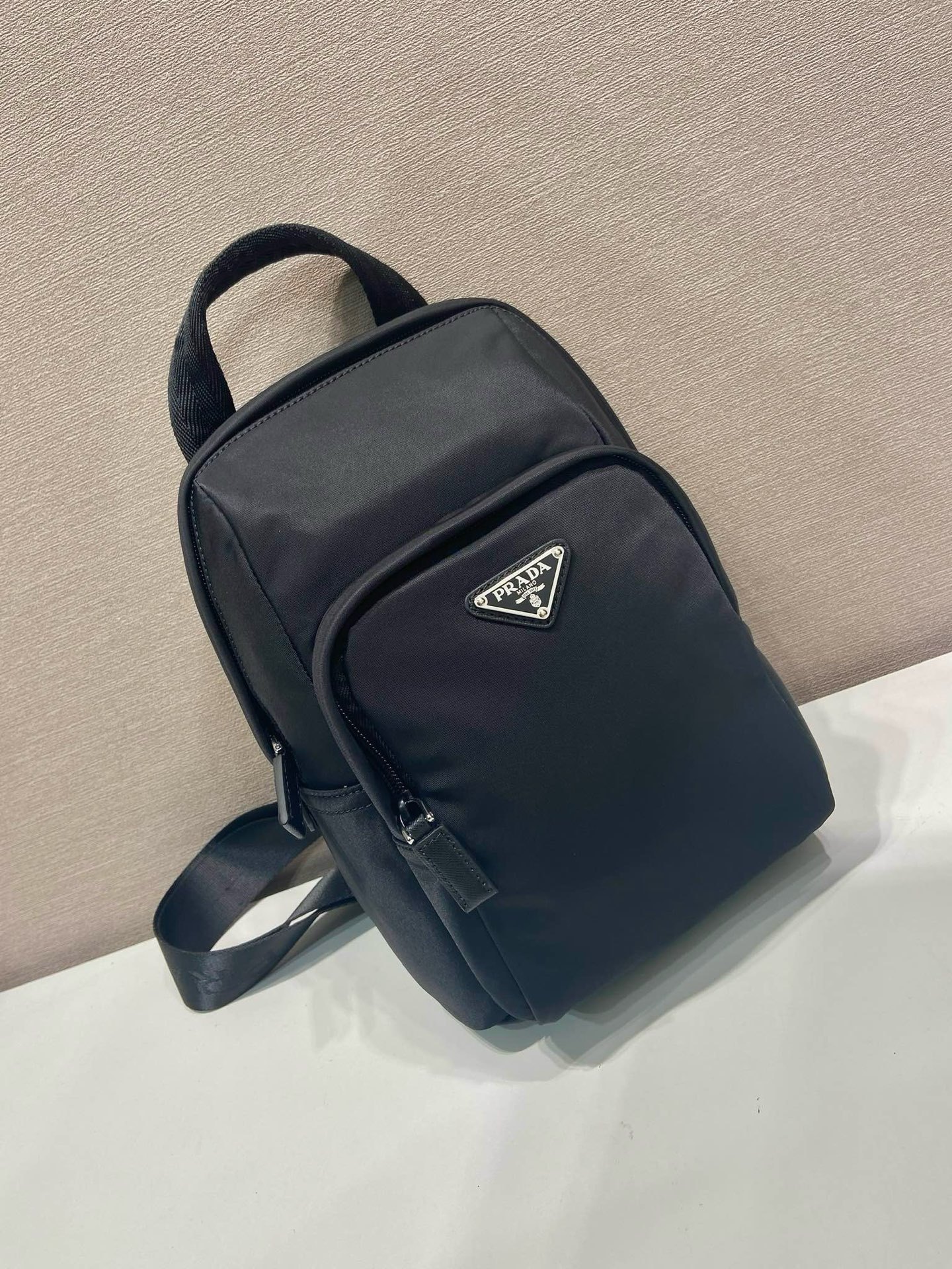 プラダ「Prada」プラダ