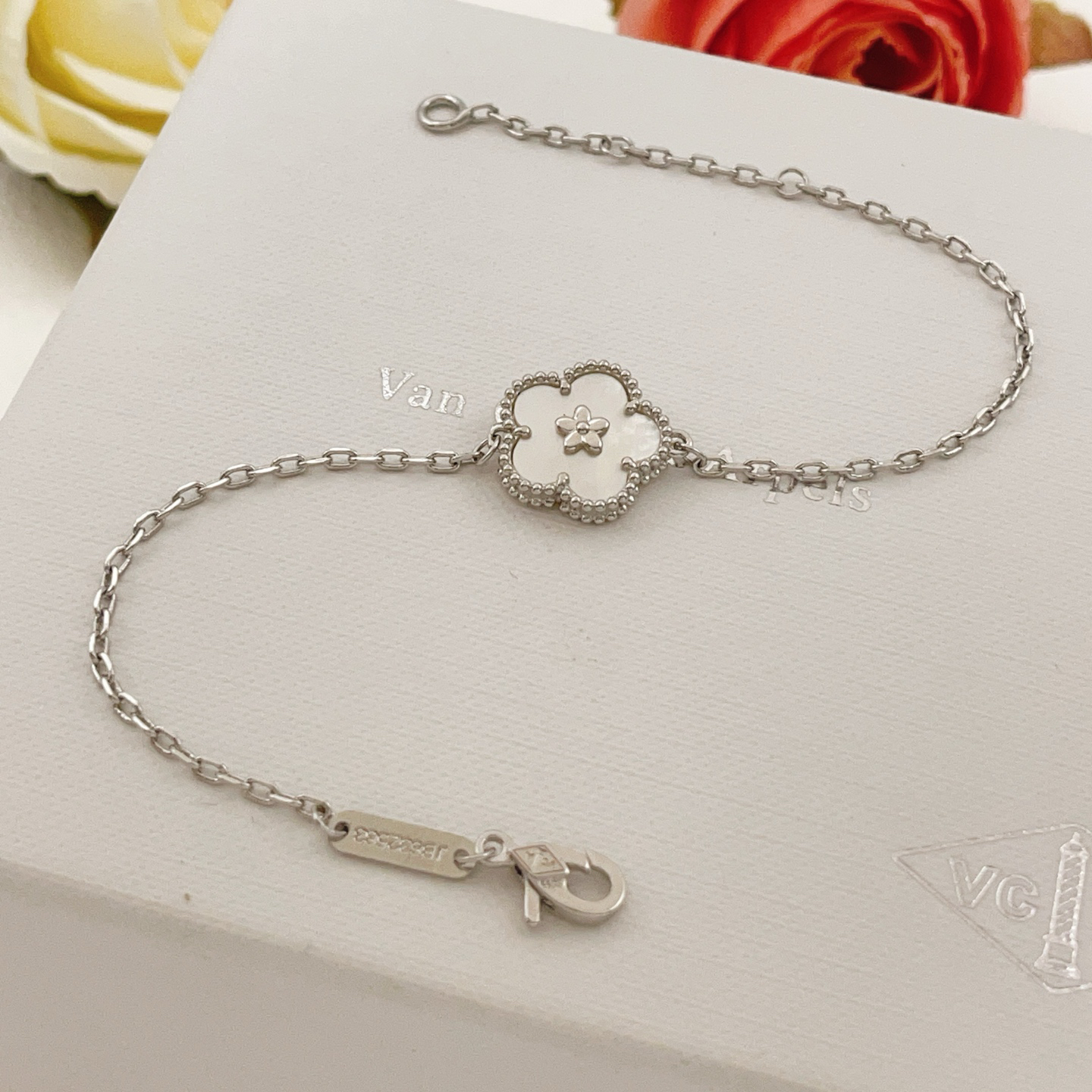 ヴァンクリーフ＆アーペル「Van Cleef & Arpels」 ヴァンクリーフ＆アーペル