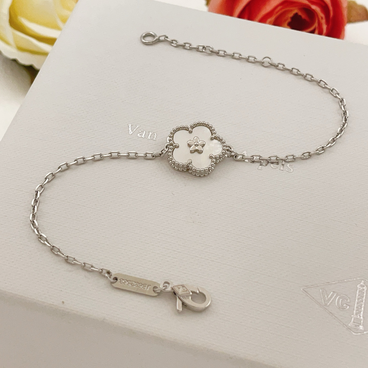 ヴァンクリーフ＆アーペル「Van Cleef & Arpels」 ヴァンクリーフ＆アーペル