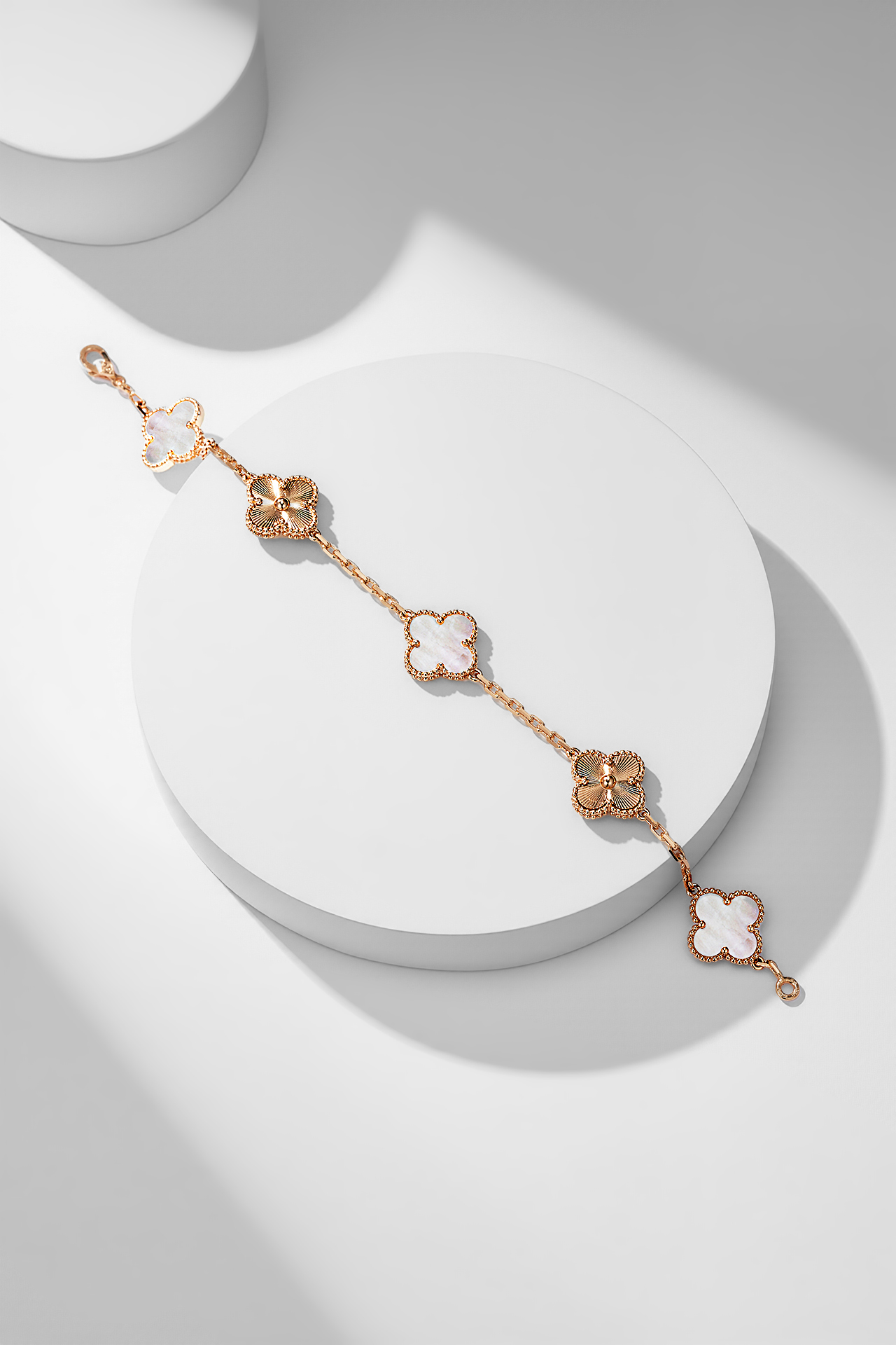 ヴァンクリーフ＆アーペル「Van Cleef & Arpels」 ヴァンクリーフ＆アーペル