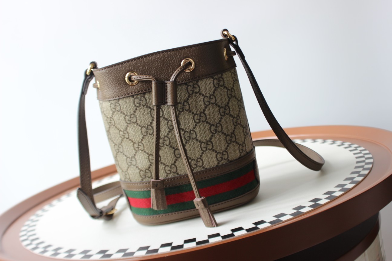 グッチ「Gucci」  ハンドバッグ