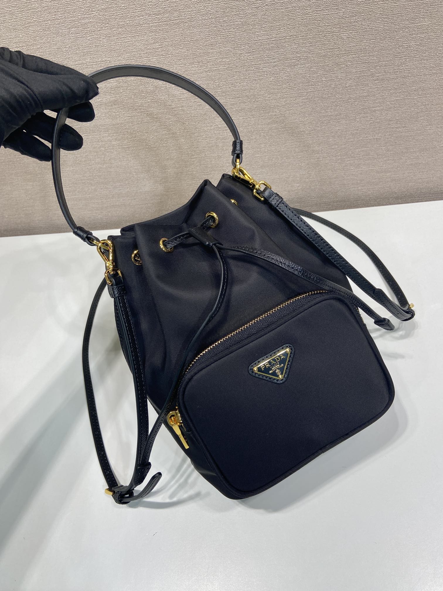 プラダ「Prada」プラダ