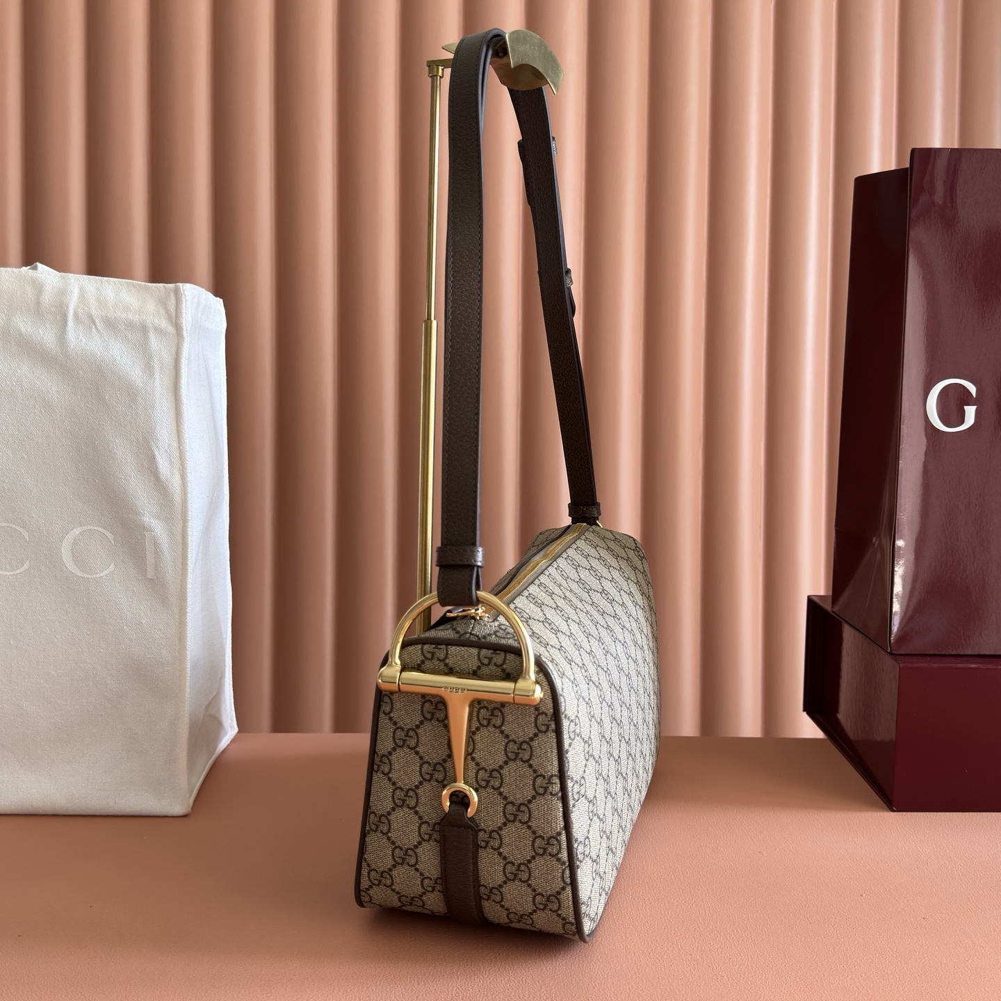 グッチ「Gucci」  ハンドバッグ
