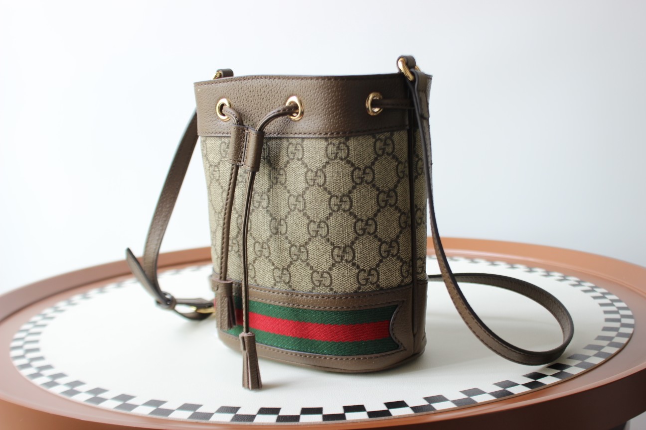 グッチ「Gucci」  ハンドバッグ