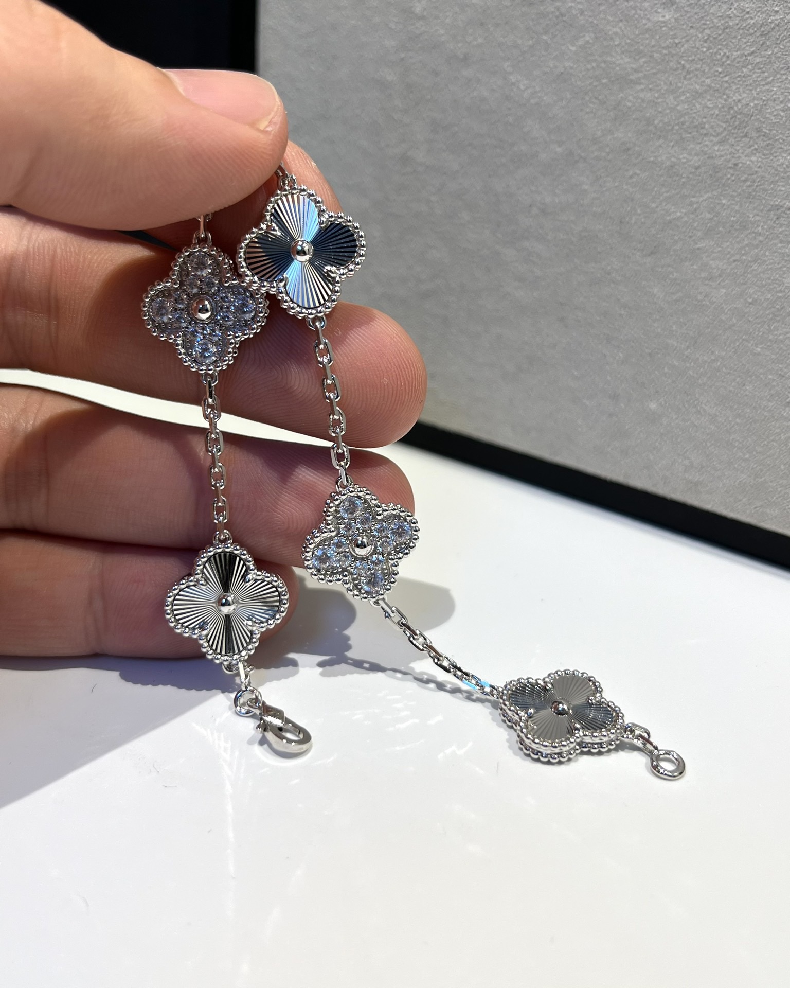 ヴァンクリーフ＆アーペル「Van Cleef & Arpels」 ヴァンクリーフ＆アーペル