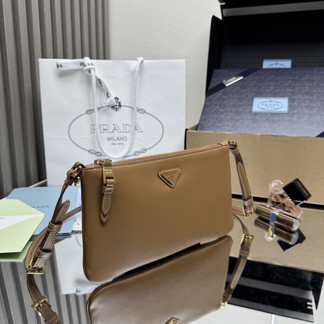 プラダ「Prada」プラダ
