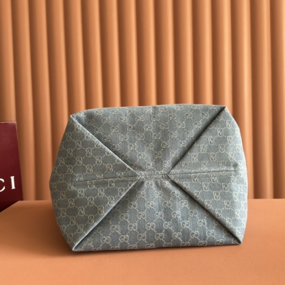 グッチ「Gucci」  ハンドバッグ